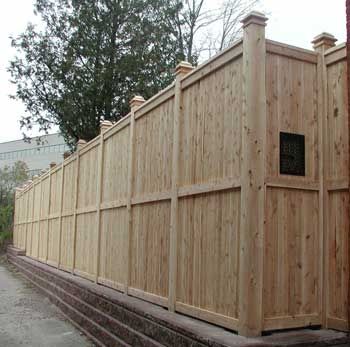 WOOD FENCE-001