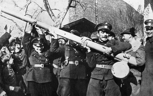 Anschluss1_zpsg6rd44ck.jpg
