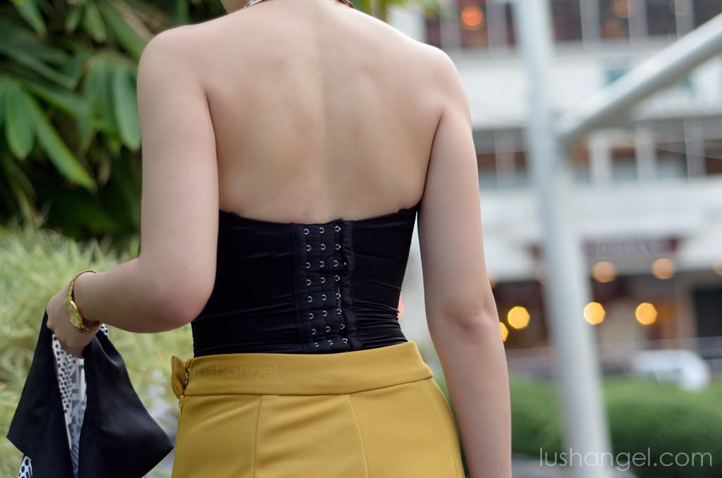 black-tube-corset