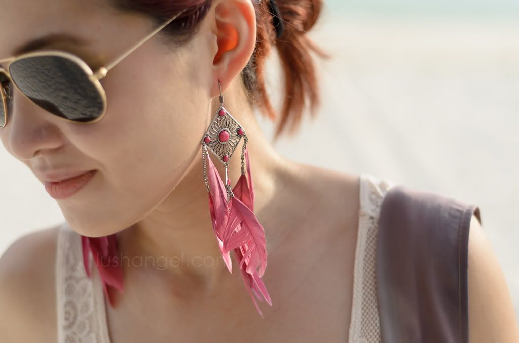 feather-earrings