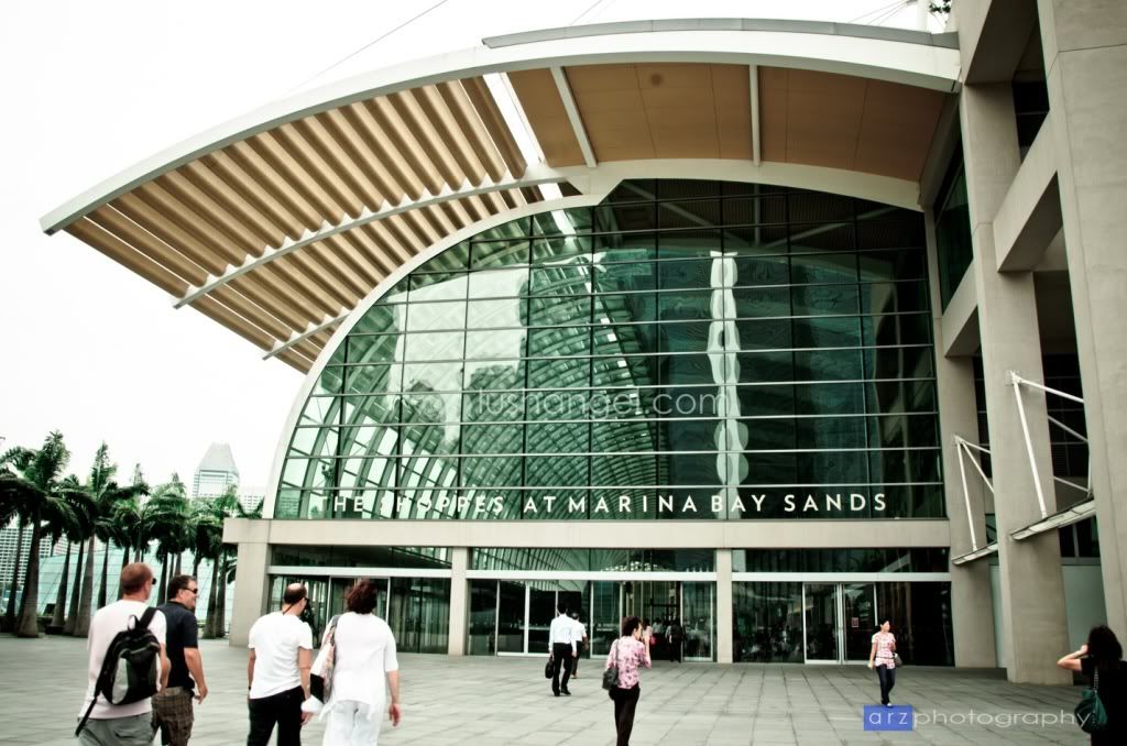 marina-bay-sands-mall