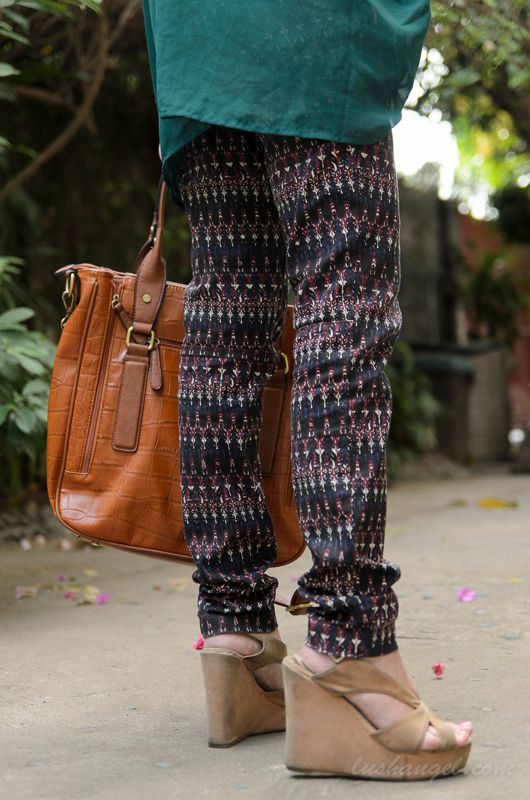 printed-trousers