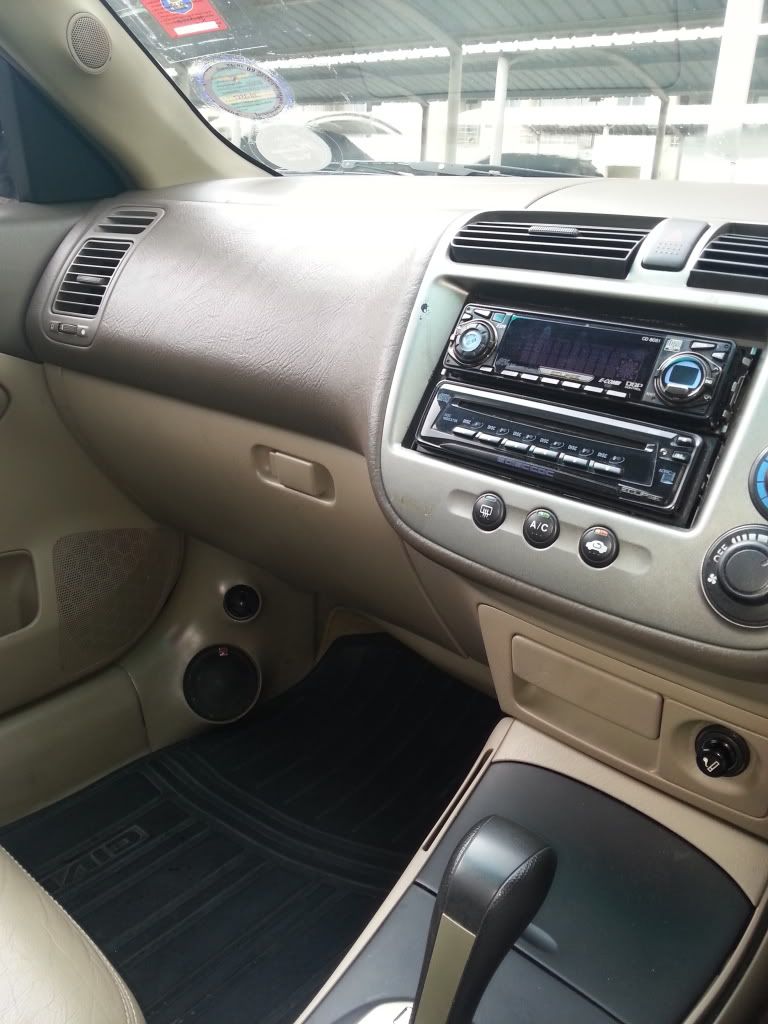 ขายแล้วครับ>>>ขาย Honda Civic ปี 2002 รุ่นพิเศษ Sport RX  280,000<<<SOLD